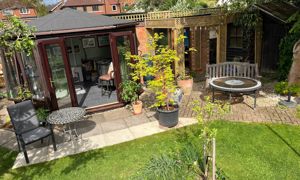 Photo 25- click for photo gallery